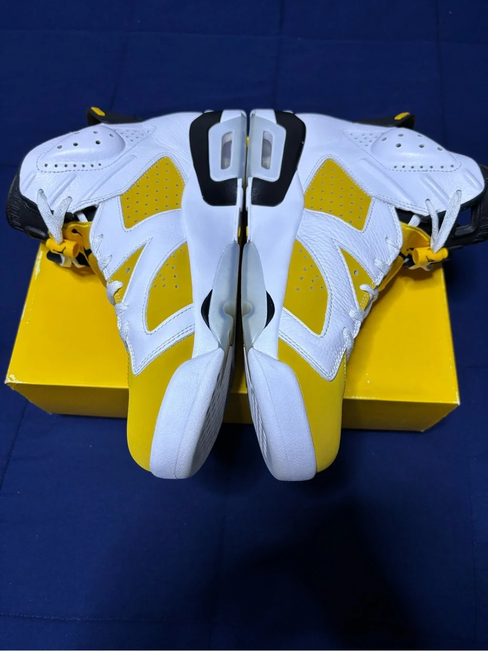 Jordan 6 Retro Yellow Ochre 2024 Size 13